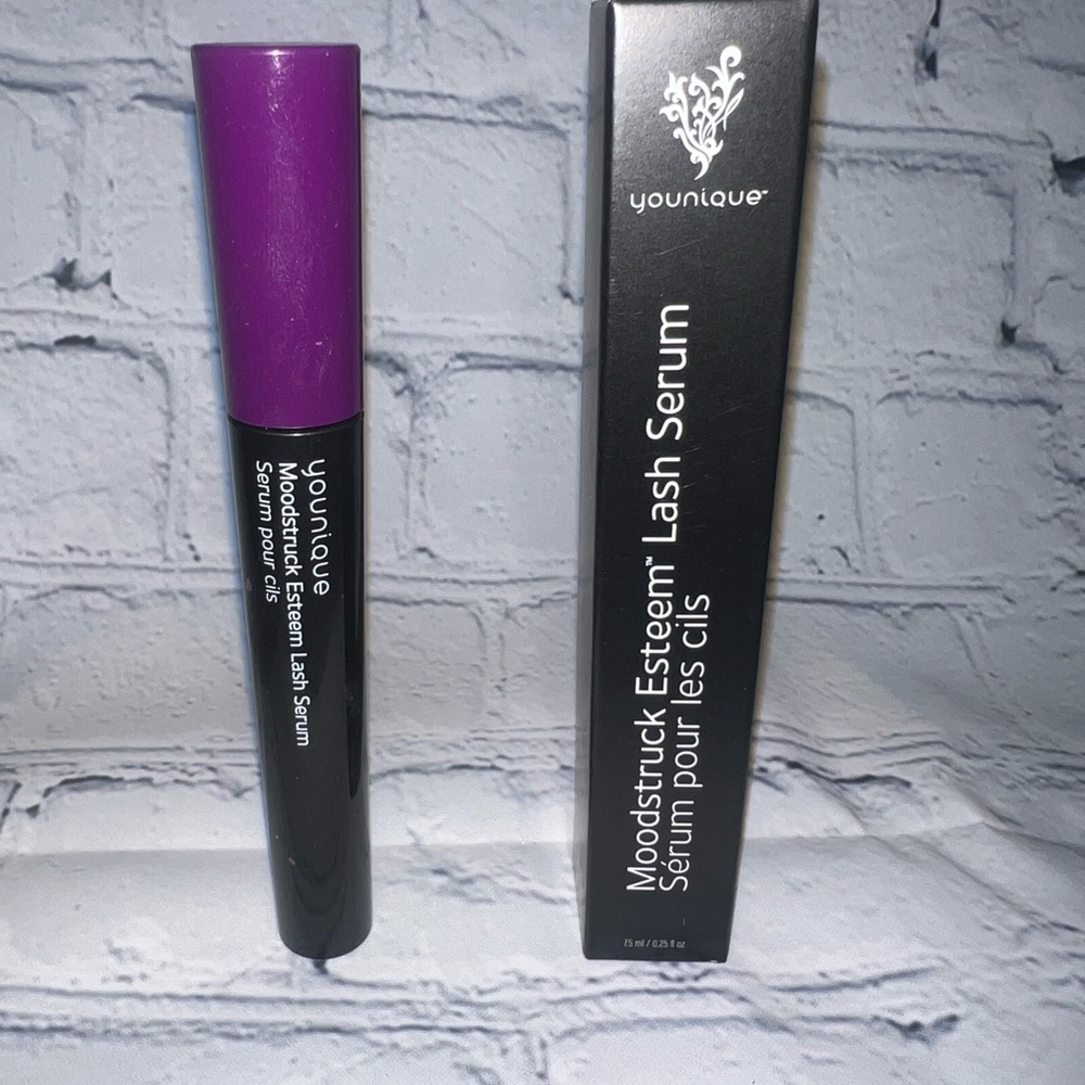 Younique lash serum